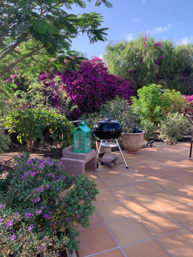 Lovely Villa Nico Playa Blanca, Hot Tub, Communal Pool Exterior photo